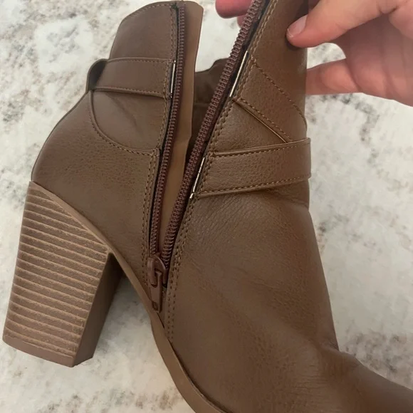 Brown Ankle Boots - Picture 5 of 6